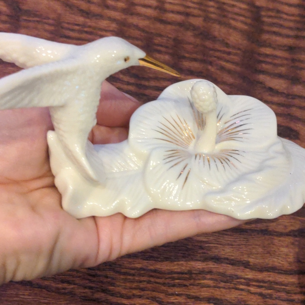 Vintage Lenox Hummingbird figurine & box